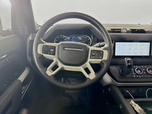 Used 2023 Land Rover Defender 110 SE AWD/4WD image 25