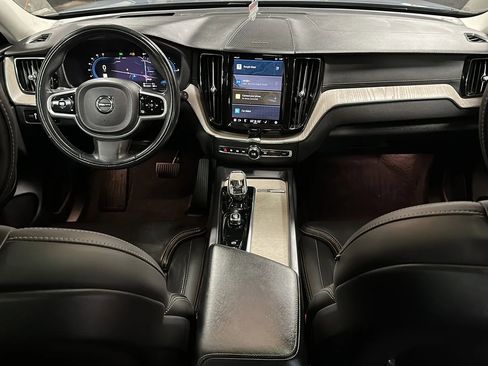 Used 2022 Volvo XC60 T8 Inscription w/ Advanced Package image 19