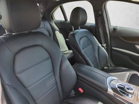 Used 2018 Mercedes-Benz C 300 Sedan image 24