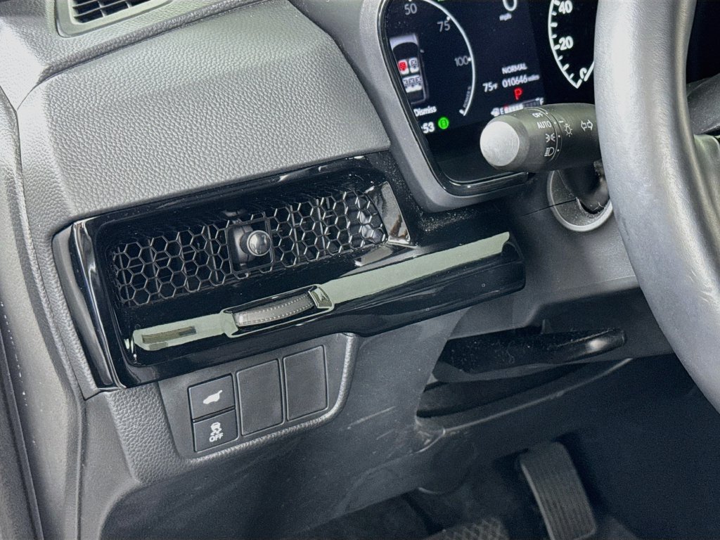 Used 2025 Honda CR-V Sport Touring image 10