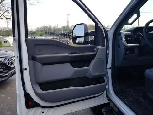 New 2026 Ford F350 XL w/ XL Off-Road Package AWD/4WD image 12