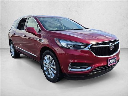 Used 2020 Buick Enclave Essence w/ Sound and Sites Package AWD/4WD image 3