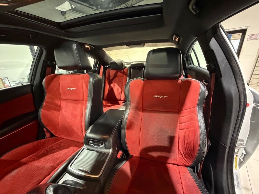 Used 2016 Dodge Charger SRT w/ Harman/Kardon Audio Group RWD image 16