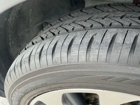 Used 2021 Buick Encore Preferred image 12