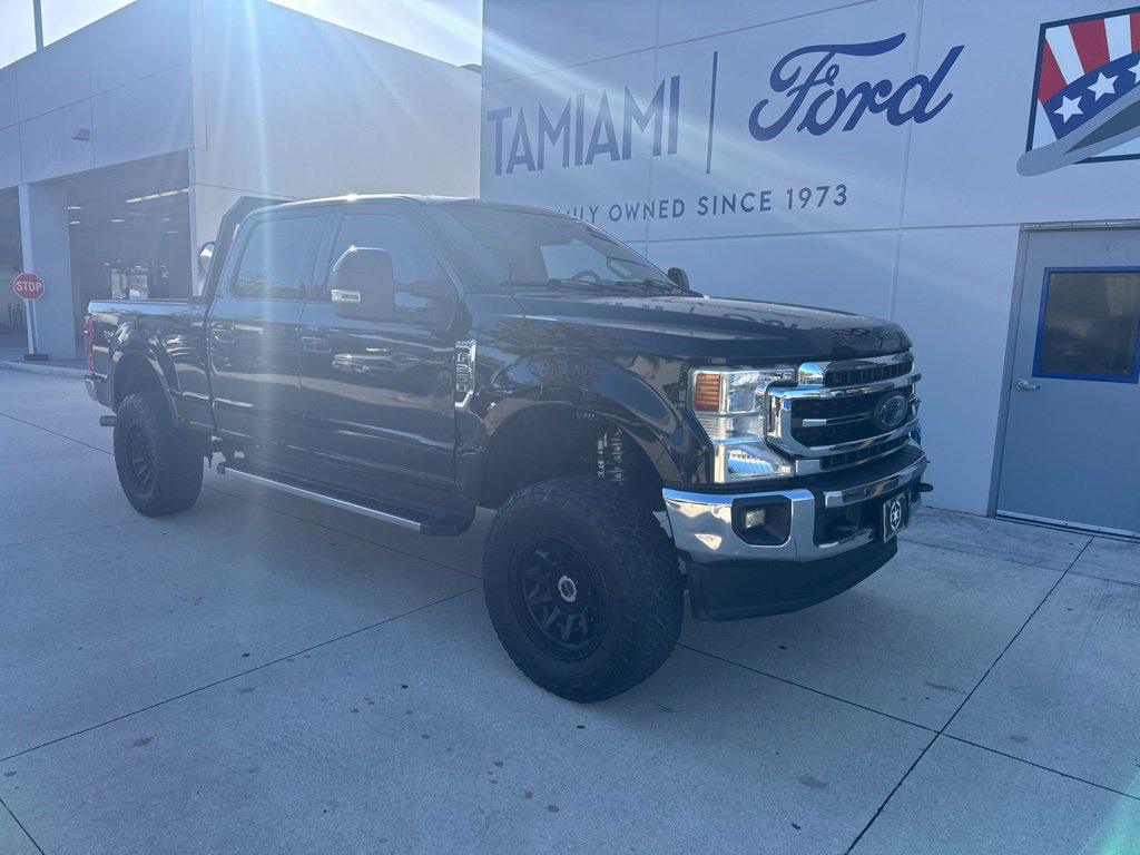 Used 2022 Ford F250 Lariat AWD/4WD image 2