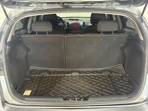 Used 2016 Kia Forte LX FWD image 30