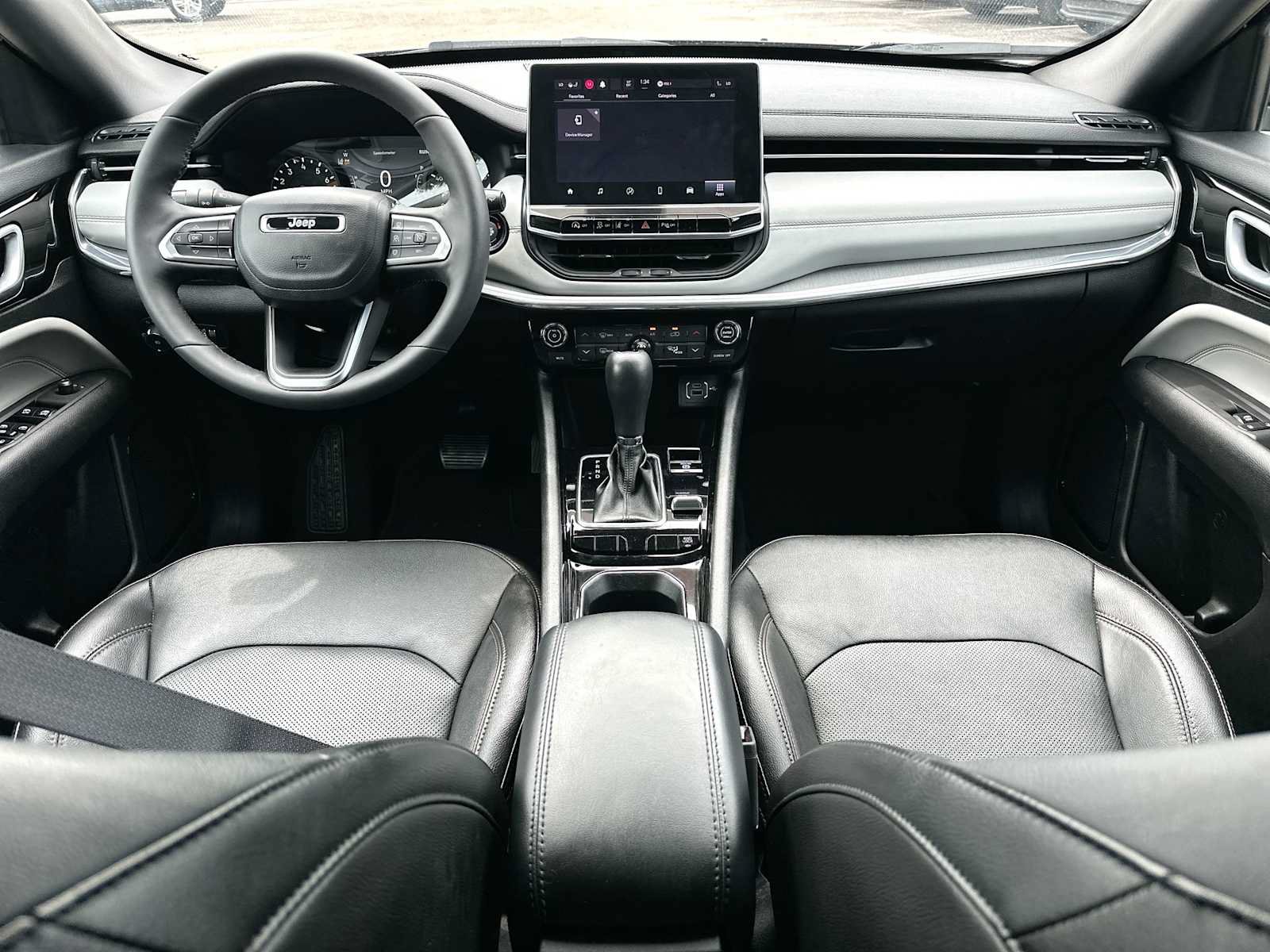 Used 2023 Jeep Compass Limited AWD/4WD image 25
