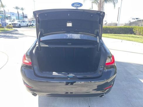 Used 2022 BMW 330i Sedan w/ Premium Package 2 image 27