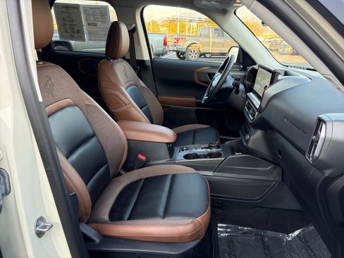 Used 2025 Ford Bronco Sport Outer Banks w/ Outer Banks Tech Package+ AWD/4WD image 30