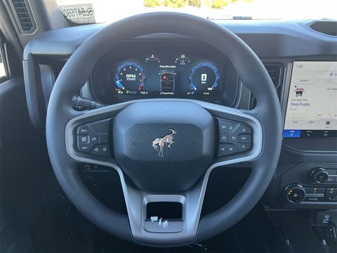 New 2025 Ford Bronco 4-Door w/ Sasquatch Package image 10