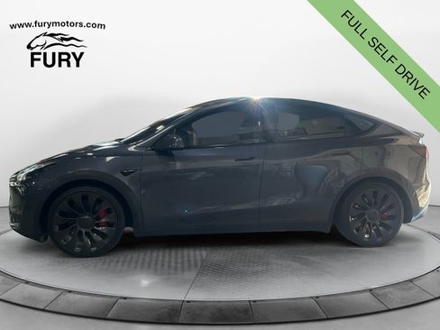 Used 2023 Tesla Model Y Performance AWD/4WD image 6