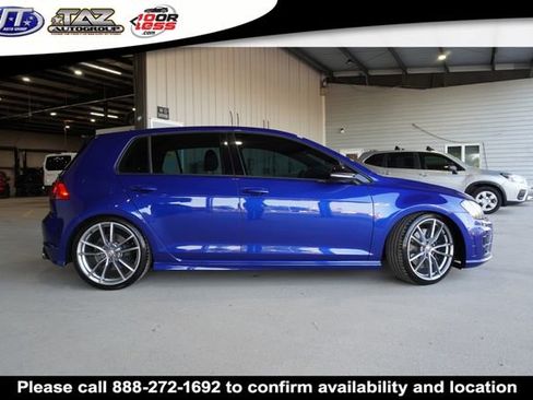 Used 2017 Volkswagen Golf R 4-Door AWD/4WD image 9