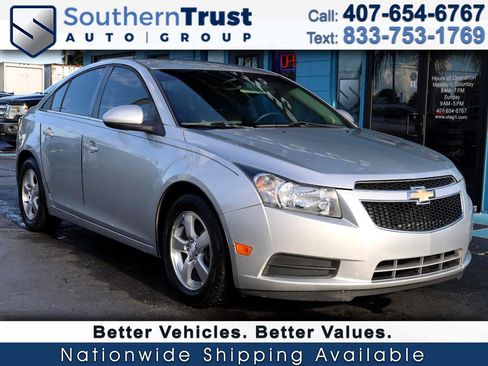 Used 2013 Chevrolet Cruze LT image 1