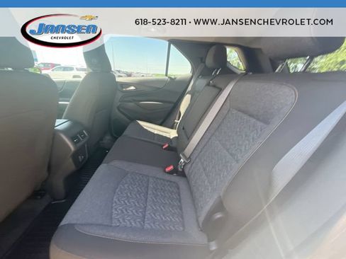 Used 2024 Chevrolet Equinox LT FWD image 24
