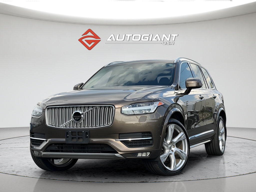 Used 2017 Volvo XC90 T6 Inscription w/ Vision Package AWD/4WD image 2