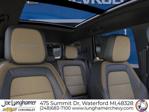 New 2026 Chevrolet Equinox ACTIV w/ Convenience Package III AWD/4WD image 26