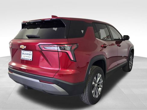 New 2026 Chevrolet Equinox LT w/ Safety and Technology Package FWD image 7