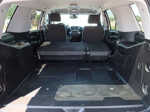 Used 2018 Chevrolet Tahoe 4WD w/ Max Trailering Package image 9