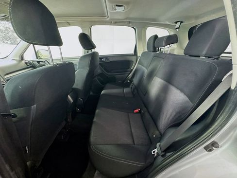 Used 2014 Subaru Forester 2.5i Premium w/ All-Weather Package AWD/4WD image 28