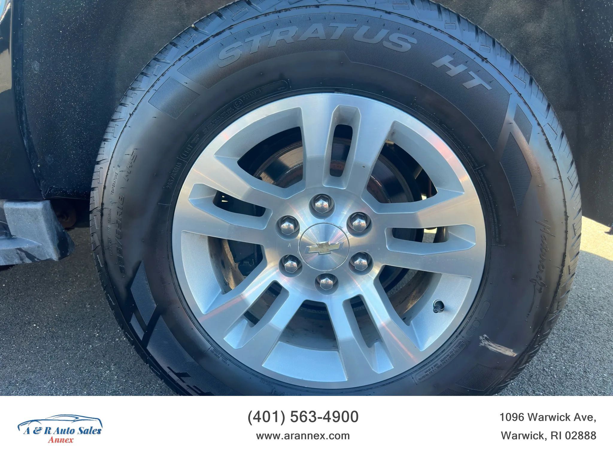 Used 2019 Chevrolet Suburban LT AWD/4WD image 27