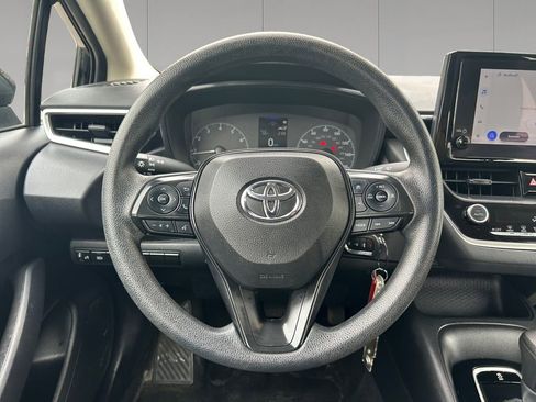 Used 2024 Toyota Corolla LE FWD image 13