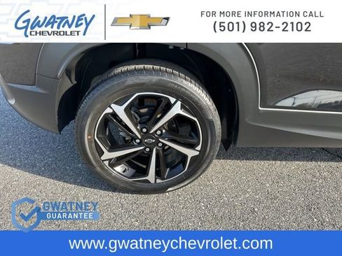Used 2021 Chevrolet TrailBlazer RS w/ Technology Package image 11