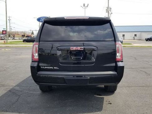 Used 2018 GMC Yukon XL SLT AWD/4WD image 6