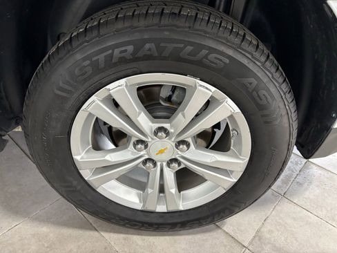 Used 2015 Chevrolet Equinox LT w/ Driver Convenience Package image 11