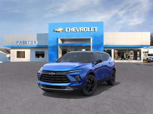 New 2025 Chevrolet Blazer LT w/ Midnight/Sport Edition image 8