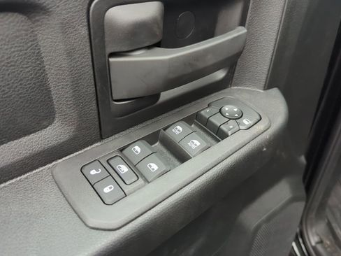 New 2026 RAM 2500 Tradesman AWD/4WD image 32