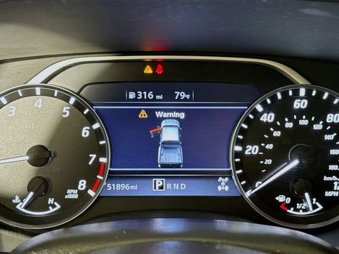 Used 2022 Nissan Frontier SV AWD/4WD image 10