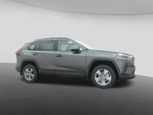 New 2025 Toyota RAV4 XLE FWD image 28