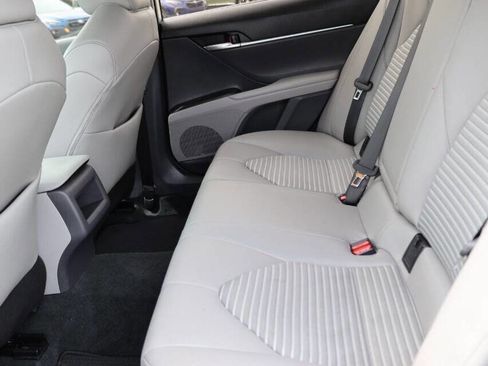 Used 2022 Toyota Camry SE AWD/4WD image 17