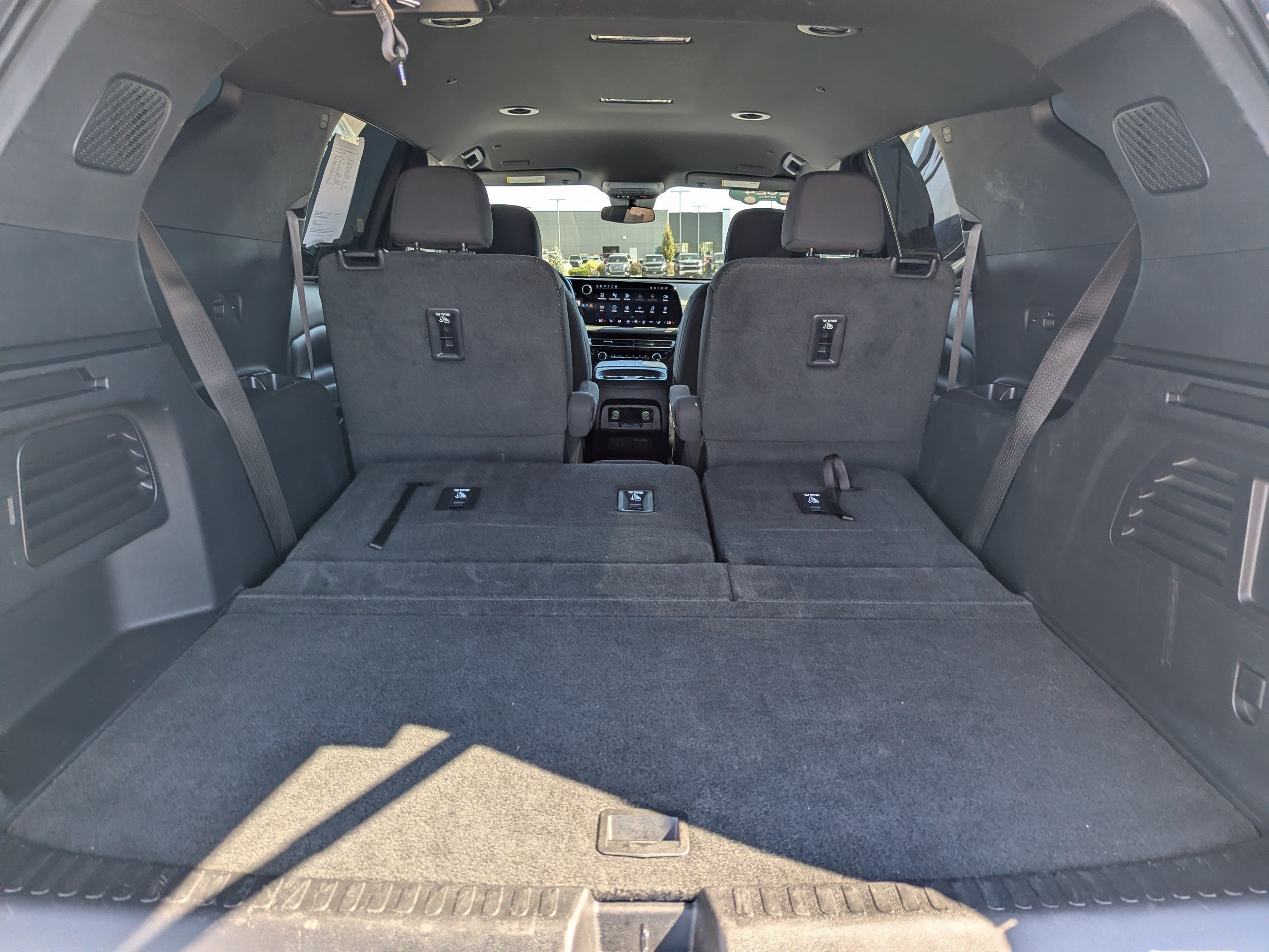 Certified 2024 Chevrolet Traverse LT FWD image 39