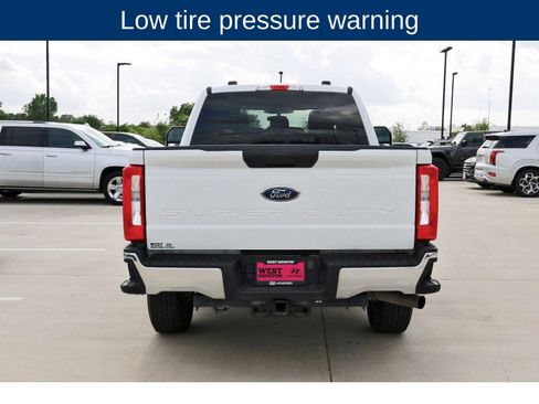 Used 2024 Ford F250 XLT image 7