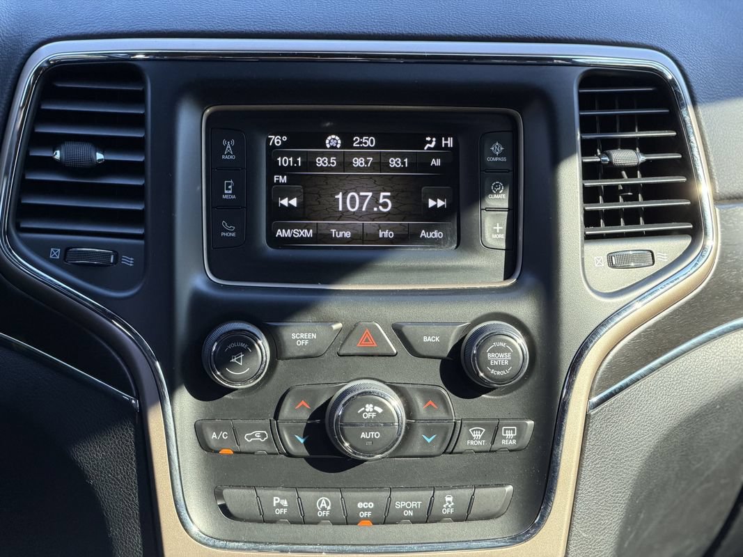 Used 2017 Jeep Grand Cherokee Limited AWD/4WD image 15