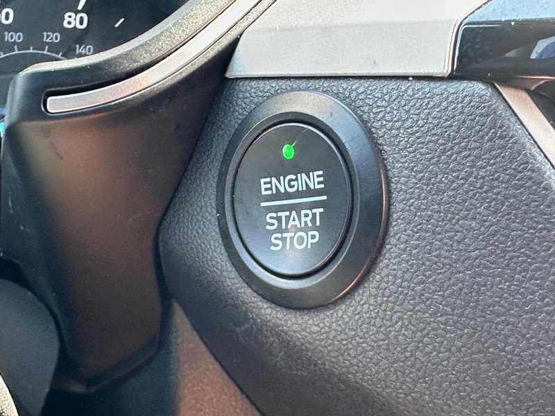 Used 2020 Ford Escape SEL AWD/4WD image 16