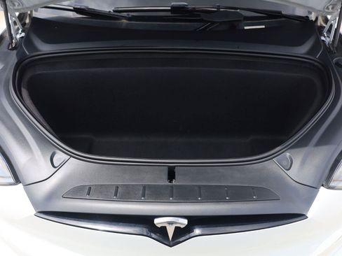 Used 2023 Tesla Model X AWD/4WD image 12