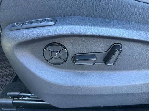 New 2026 Volkswagen Tiguan SEL R-Line image 16