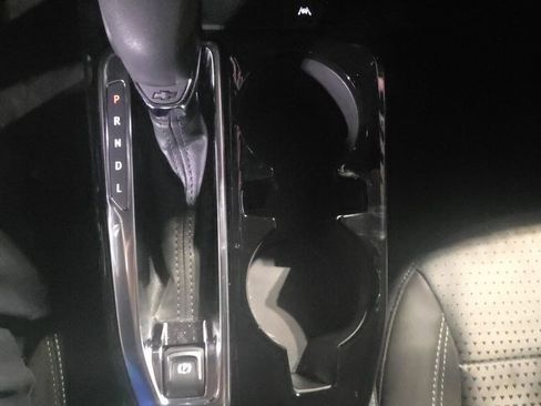 Used 2026 Chevrolet Trax LT image 6