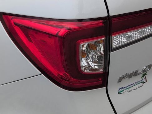 Used 2022 Honda Pilot Touring image 20