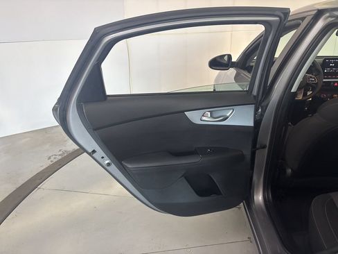 Used 2023 Kia Forte LXS FWD image 39