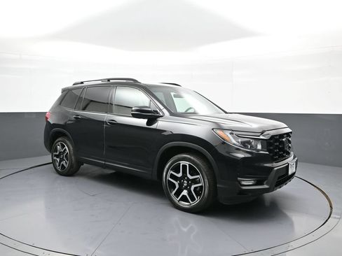 Certified 2023 Honda Passport Elite image 4