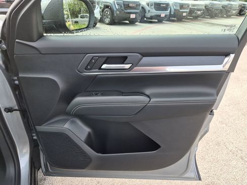 New 2026 GMC Terrain Elevation w/ Elevation Premium Package FWD image 36