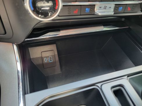 Used 2023 Ford F150 Lariat RWD image 24