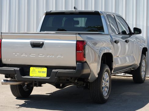Used 2024 Toyota Tacoma SR AWD/4WD image 52