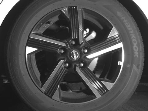 Used 2025 Nissan Sentra SV image 14