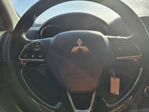 Used 2019 Mitsubishi Outlander Sport ES image 8