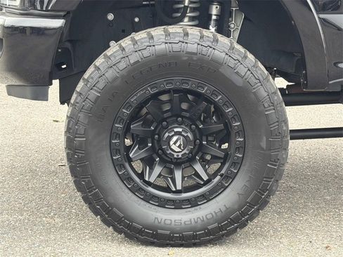 Used 2022 Ford F250 Lariat w/ Tremor Off-Road Package image 32