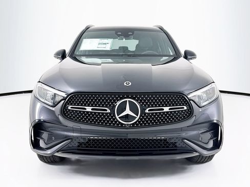 New 2026 Mercedes-Benz GLC 300 image 2